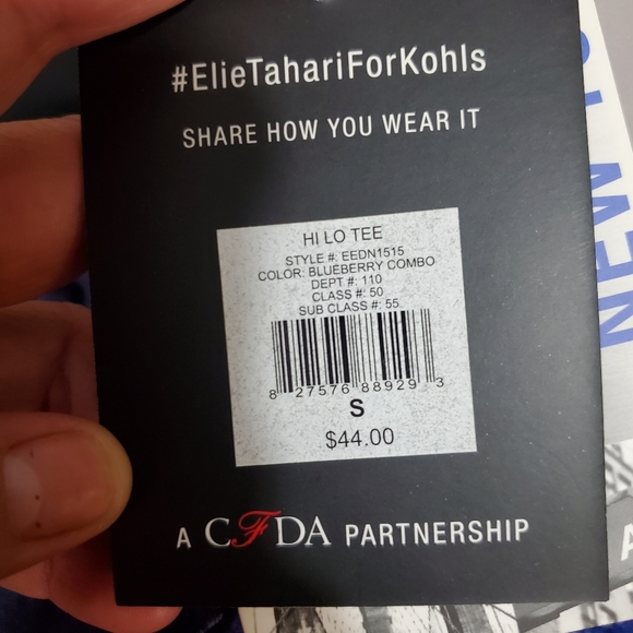 Women's Elie Tahari Blue Rayon Snake Print Tunic Blouse S.Pit to pit approx: 1 - Picture 5 of 6